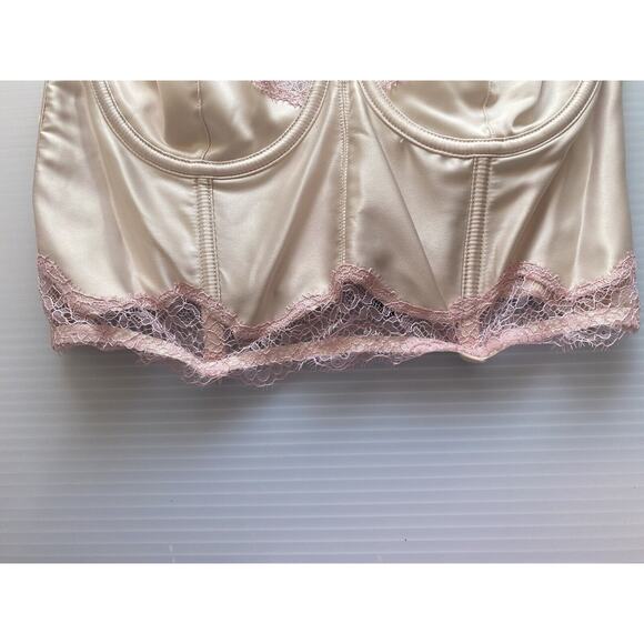 Victoria's Secret Balconette Bra - Picture 2 of 13